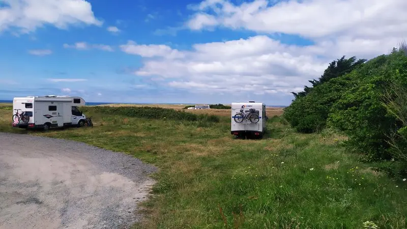 PLOMEUR Aire de stationnement La Torche PAYS BIGOUDEN