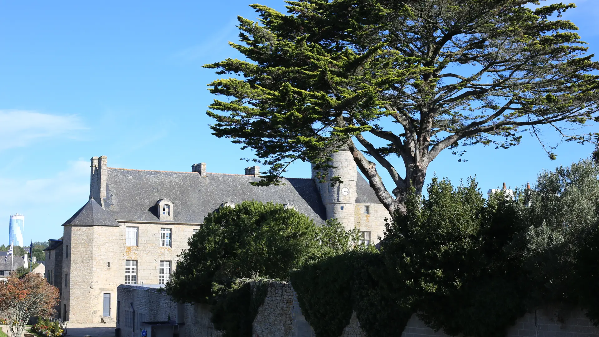 Pont-l'Abbé - Chateau des Barons du pont - paysbigouden - bigoudenjoy -