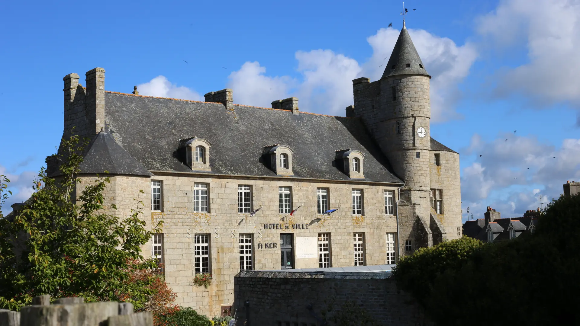 Pont-l'Abbé - Chateau des Barons du pont - paysbigouden - bigoudenjoy -