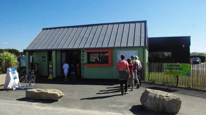 Pleumeur-Bodou camping municipal Ile-Grande : l'accueil