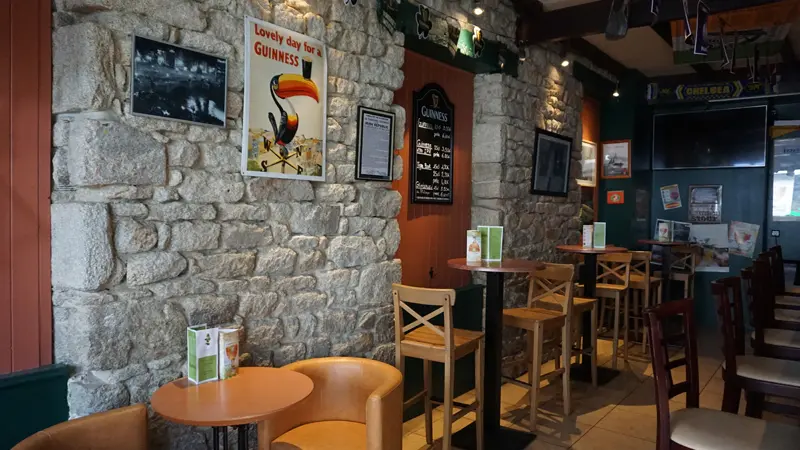Pub-O'Connell's-Pont-l'Abbe-Pays-Bigouden-Bigoudenjoy