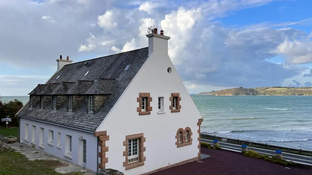 Maison vue de profil