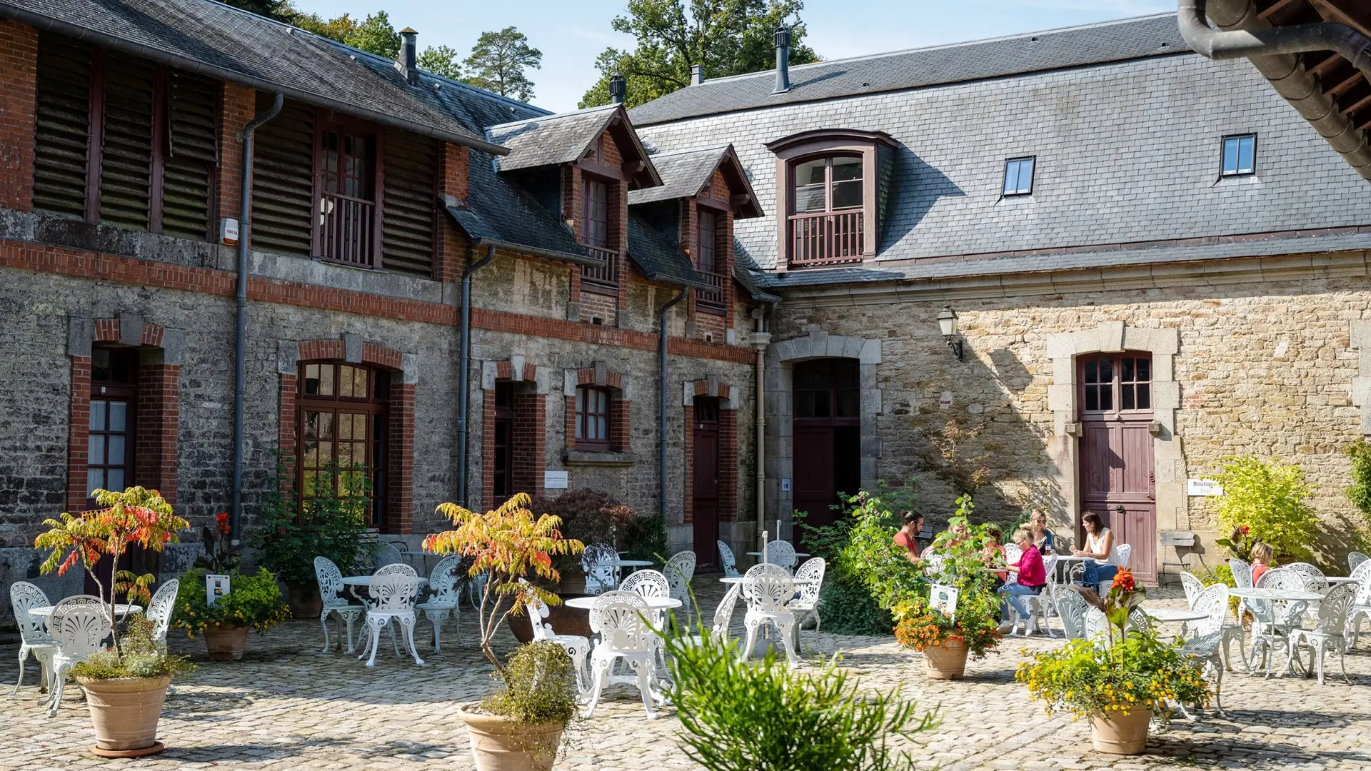 Reportage___Coeur_de_Bretagne___du_CRTB_-_Domaine_de_Trevarez-Emmanuel_BERTHIER_(CRTB)--29601