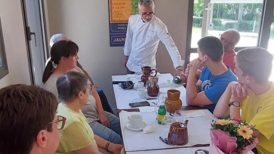 Restaurant C.A.L.M - La Chapelle aux Filtzméens