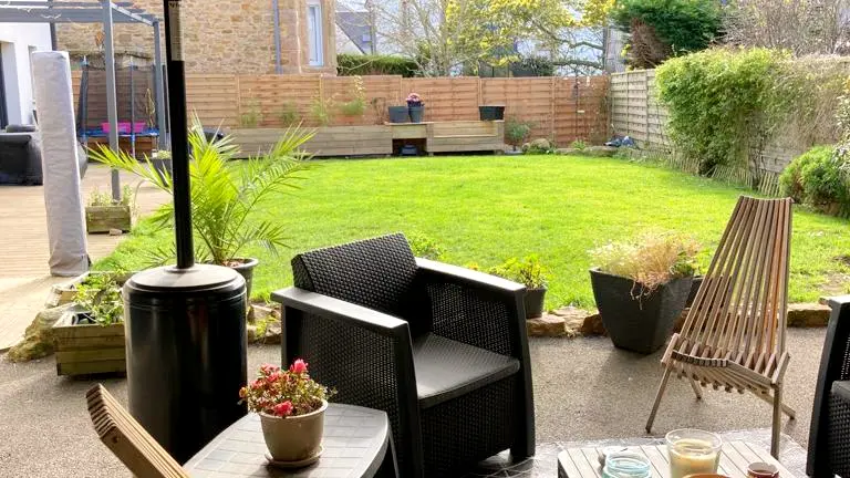 SALON abrité - jardin d'hiver