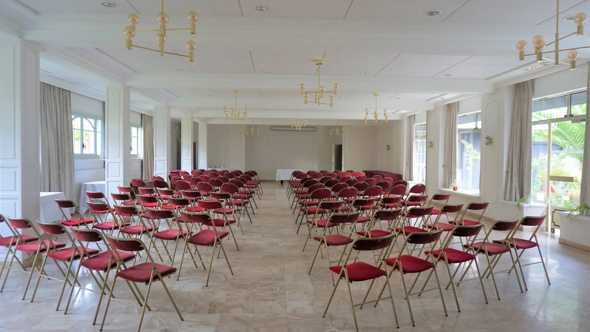 Salle Séminaire - Domaine du Limonay Saint Méloir des Ondes