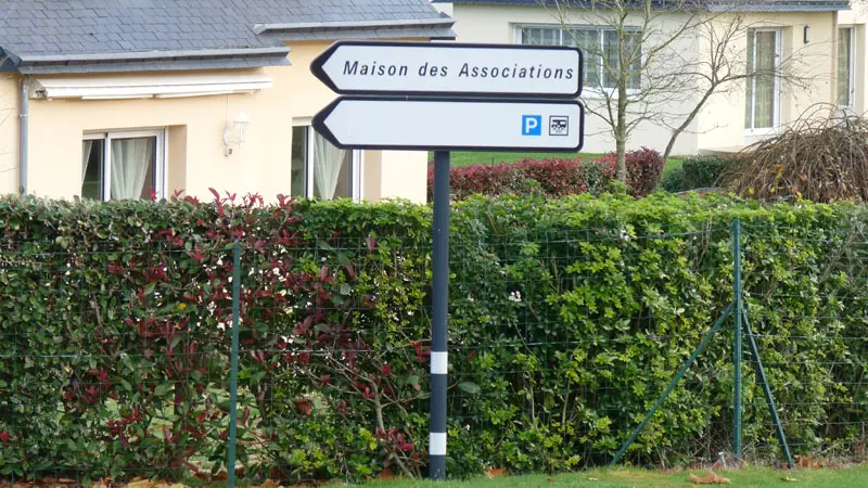 St Guyomard aire de camping-car panneau