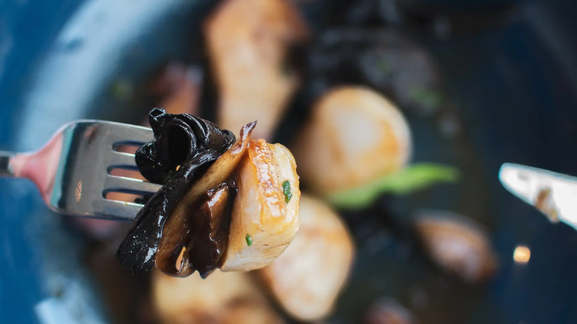 TABLE DE LA VILLA - St jacques @HBA.DelphineErhel