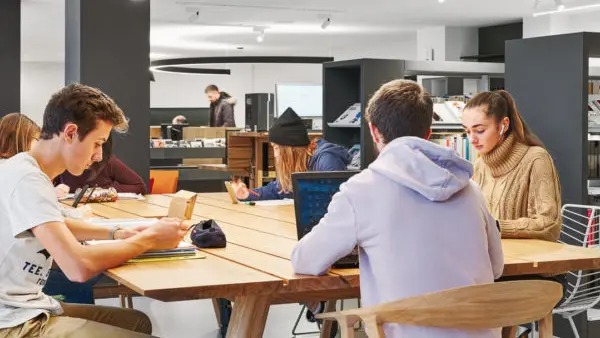 Médiatheque - Pont-l'Abbé - Pays Bigouden