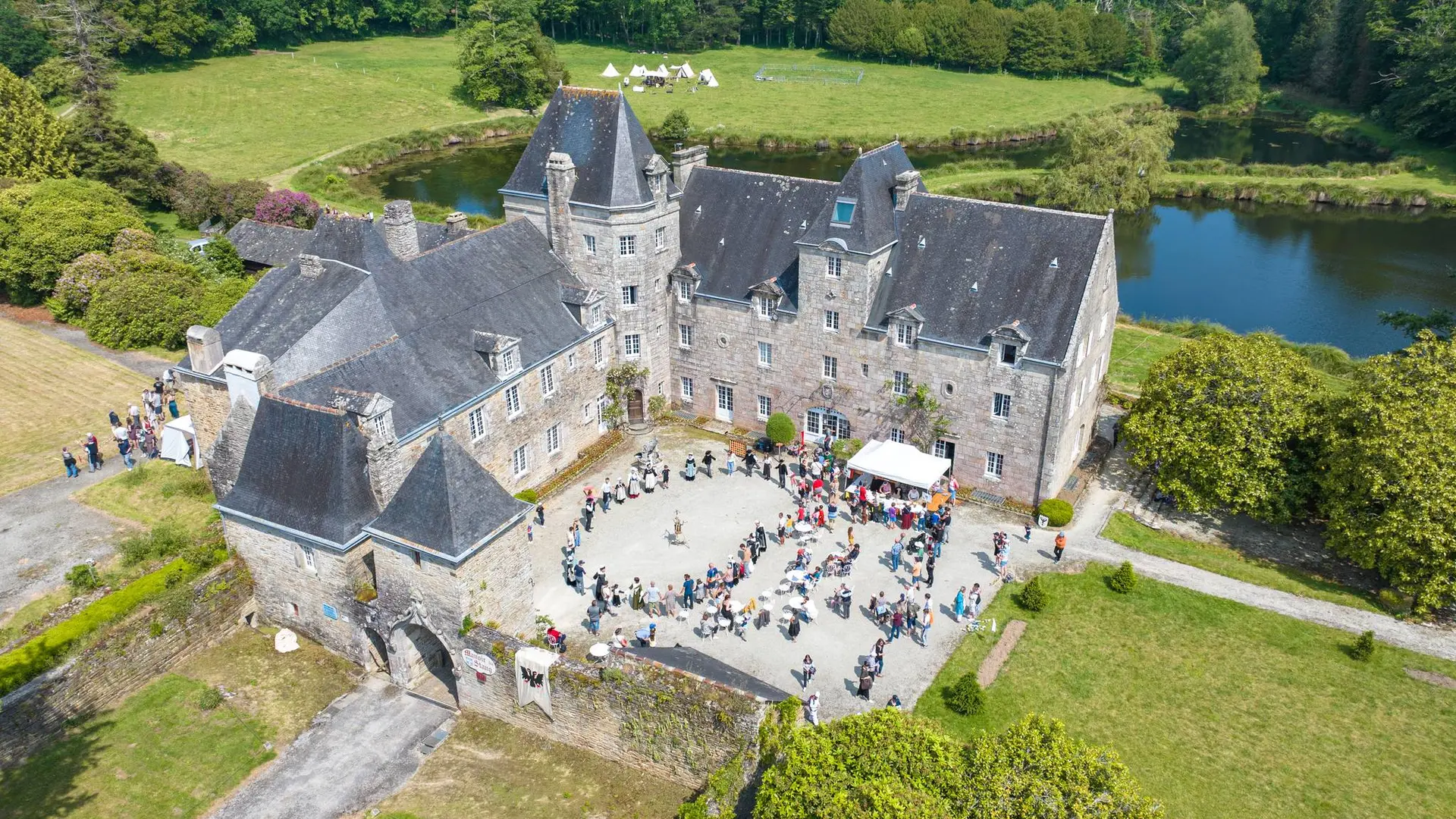 Vue aérienne Manoir du Stang