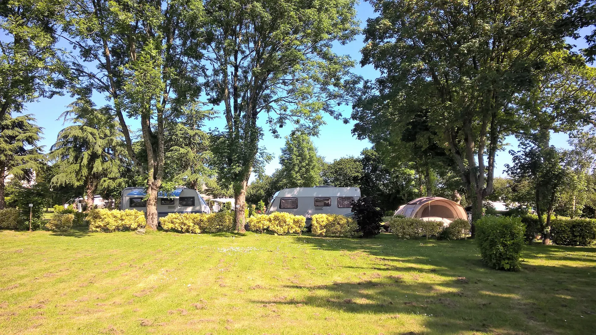 Aire camping-car - Combrit Sainte-Marine - Pays Bigouden - Bigoudenjoy