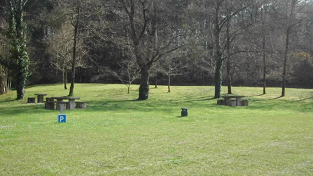 AIRE DE CAMPING CAR DE PONT DOUAR