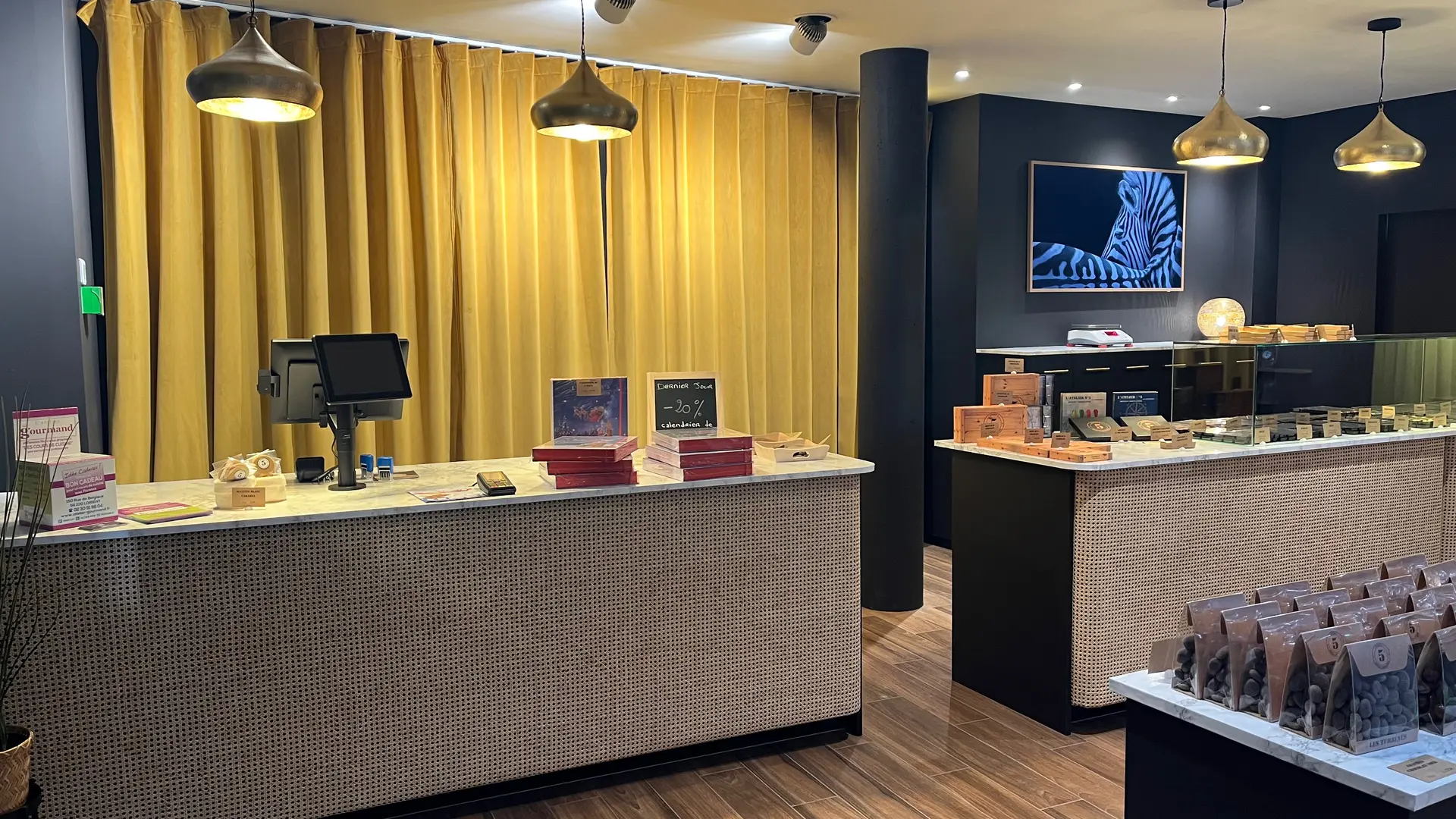 Chocolaterie artisanale - Boutique - La Fôret Fouesnant - Atelier n°5 - 1