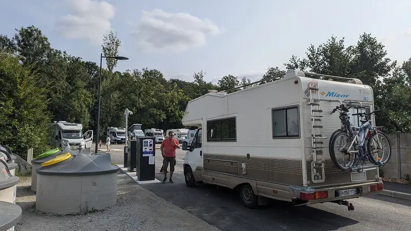 Aire - service - stationnement - Josselin - Brocéliande - Morbihan - Bretagne