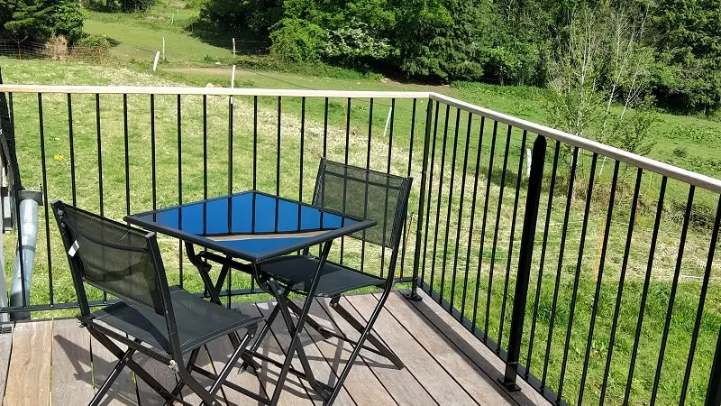 Gîte à landudec gite bigouden terrasse