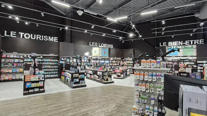 espace-culturel-leclerc-pleuven
