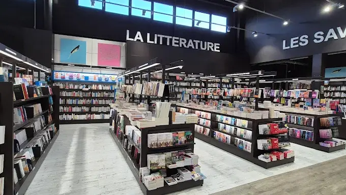 espace-culturel-leclerc-pleuven