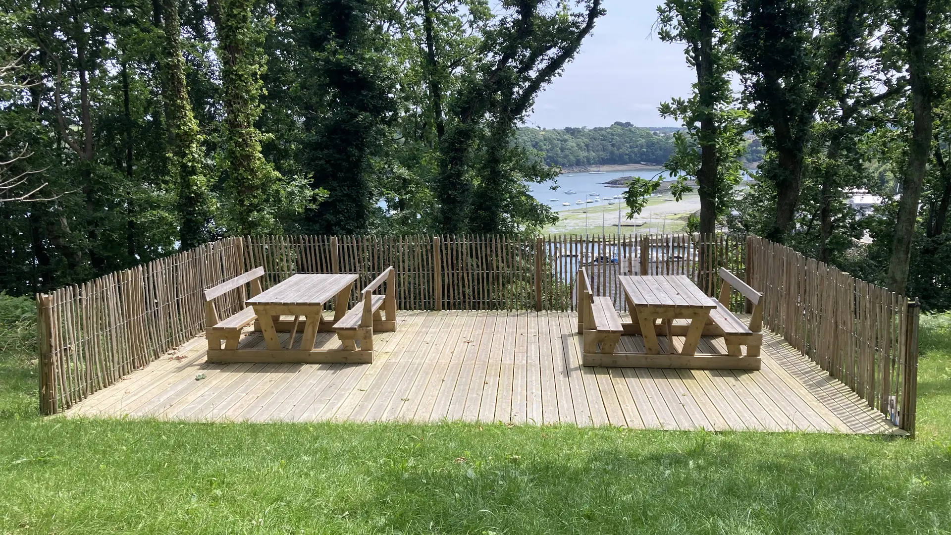 Aire de jeu Bois de Lan Goc Lézardrieux