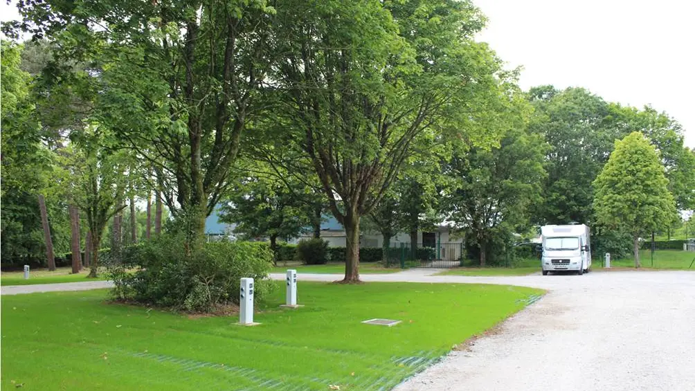 Aire-Camping-Car-Grand-Champ-Golfe-du-Morbihan-Bretagne sud