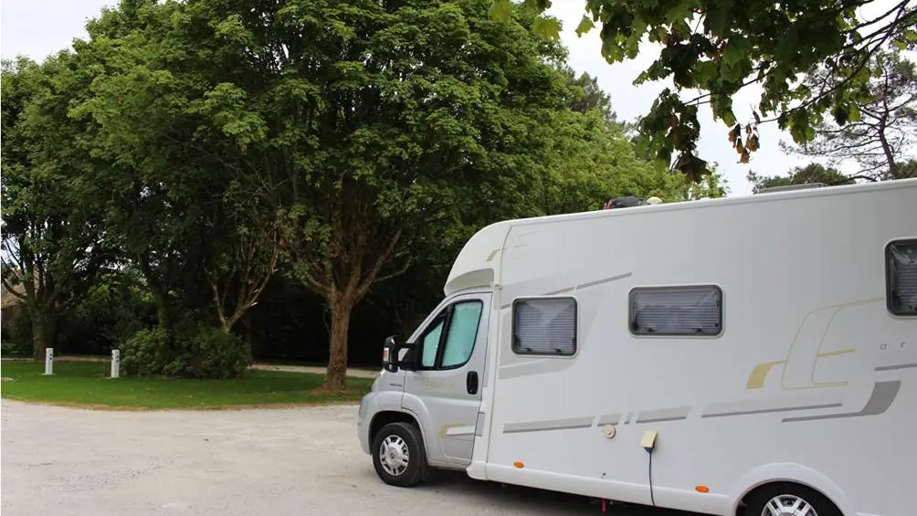 Aire-Camping-Car-Grand-Champ-Golfe-du-Morbihan-Bretagne sud