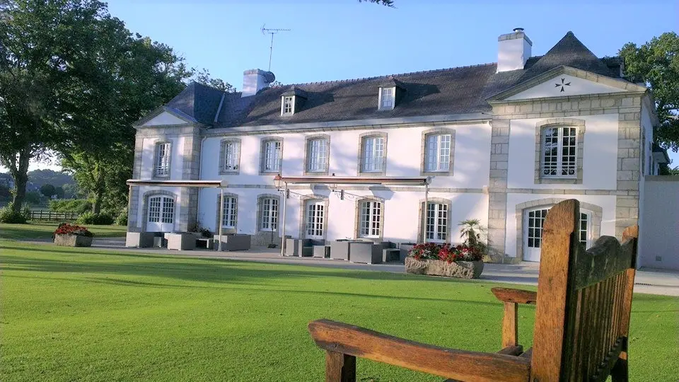 Golf de Cornouaille - Manoir de Mesmeur