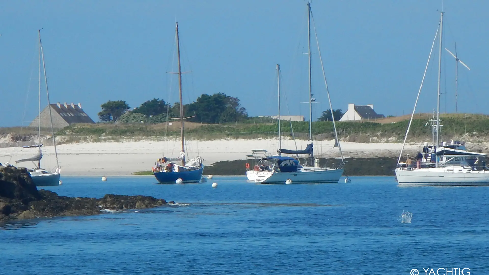 Mouillage Ile de Penfret des Glénan - Yachtig