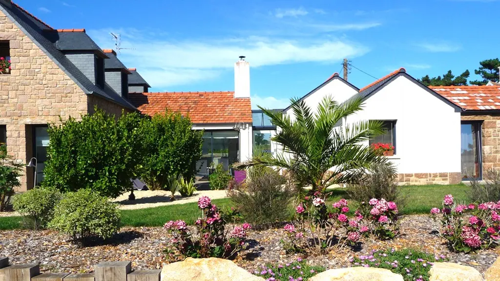 etage vu à gauche  coté jardin