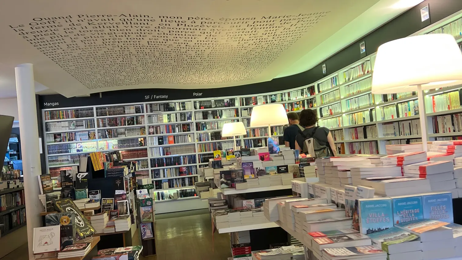 Librairie-Carterie-L'AiredeBroca-Pont-l'Abbé-Pays bigouden-bigoudenjoy 2