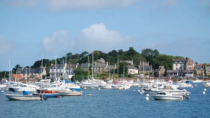 PORT DE PLOUMANACH