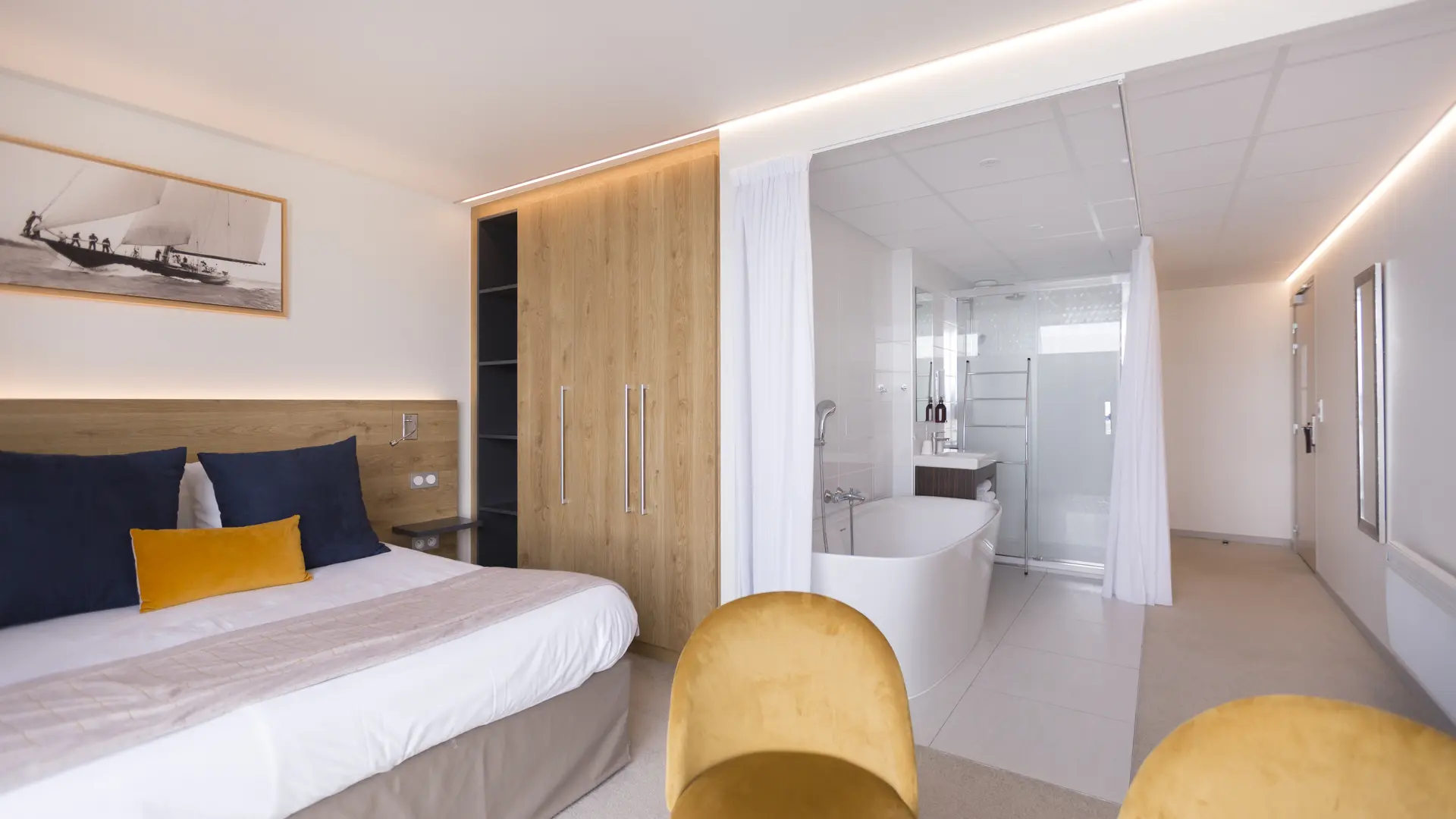 port-perros-guirec-nautica-hotel-chambre-salle-de-bain-baignoire