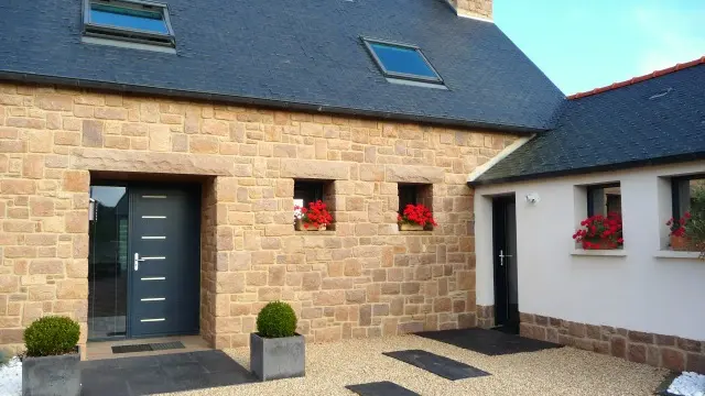 entree étage à D. pie