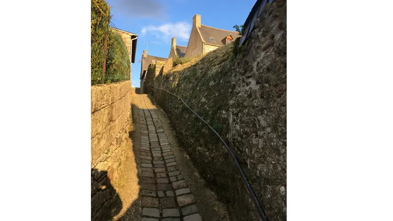 ruette du petit puits - Saint-Suliac - ©SMBMSM