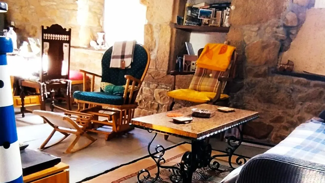 premiere partie du salon et ses niches du XVIII S