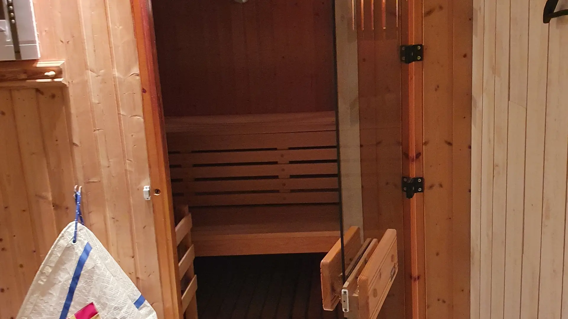sauna