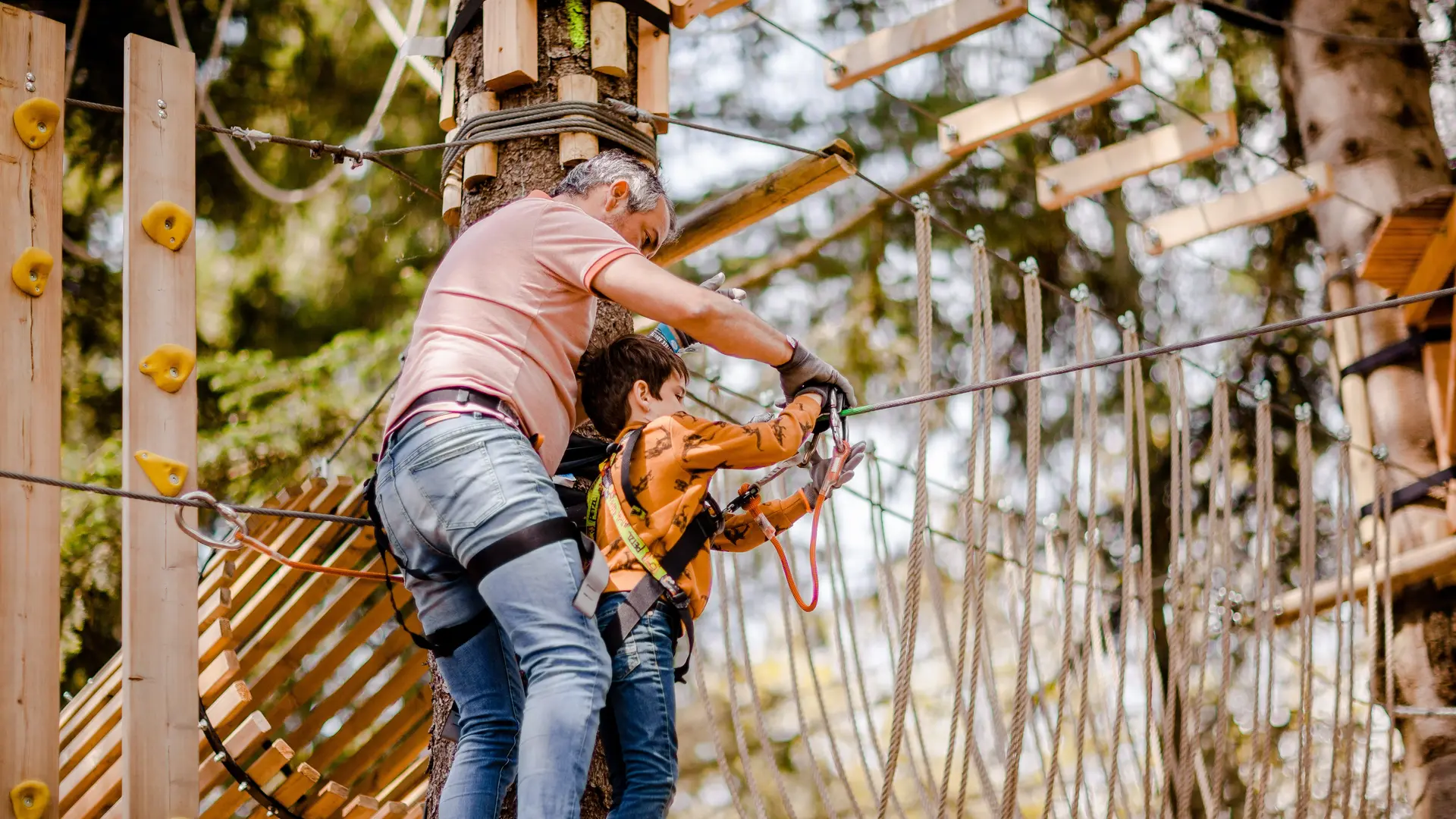 sortie-famille-parc-loisirs-accrobranche-experia-park-benodet-quimper