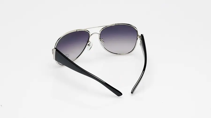 sunglasses-94813_960_720