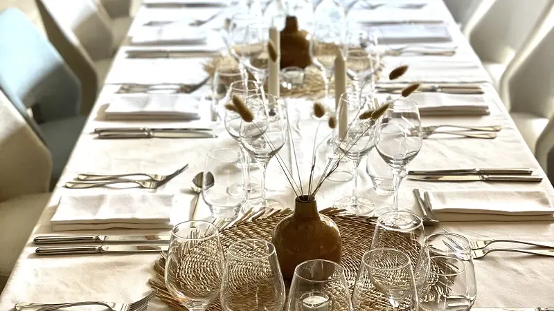 4 villa r table famille