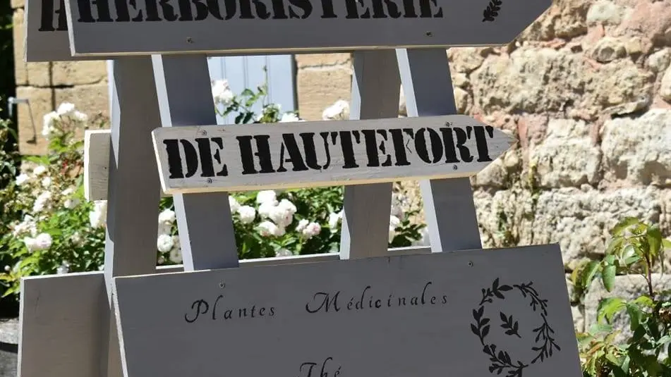Herboristerie-de-Hautefort-3