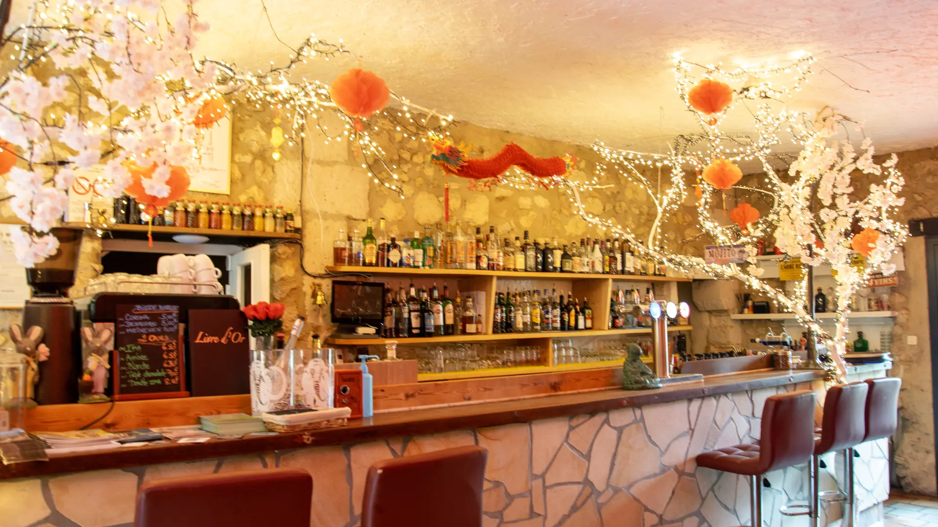 auberge-musee-mussidan-bnar-cocktails-tourisme-valléé-isle