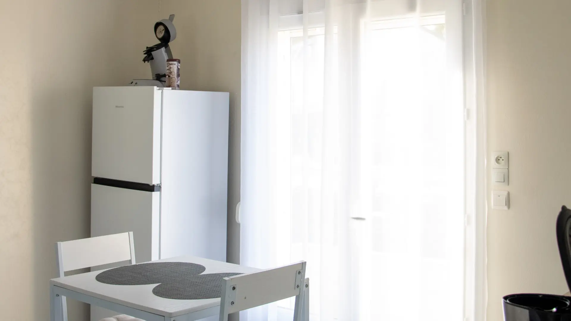 gite-bois-cassé-cuisine-saint-laurent-des-hommes-tourisme-vallee-isle