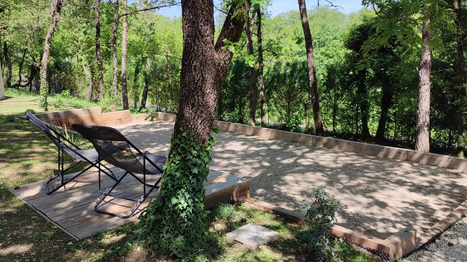 5 terrain de pétanque