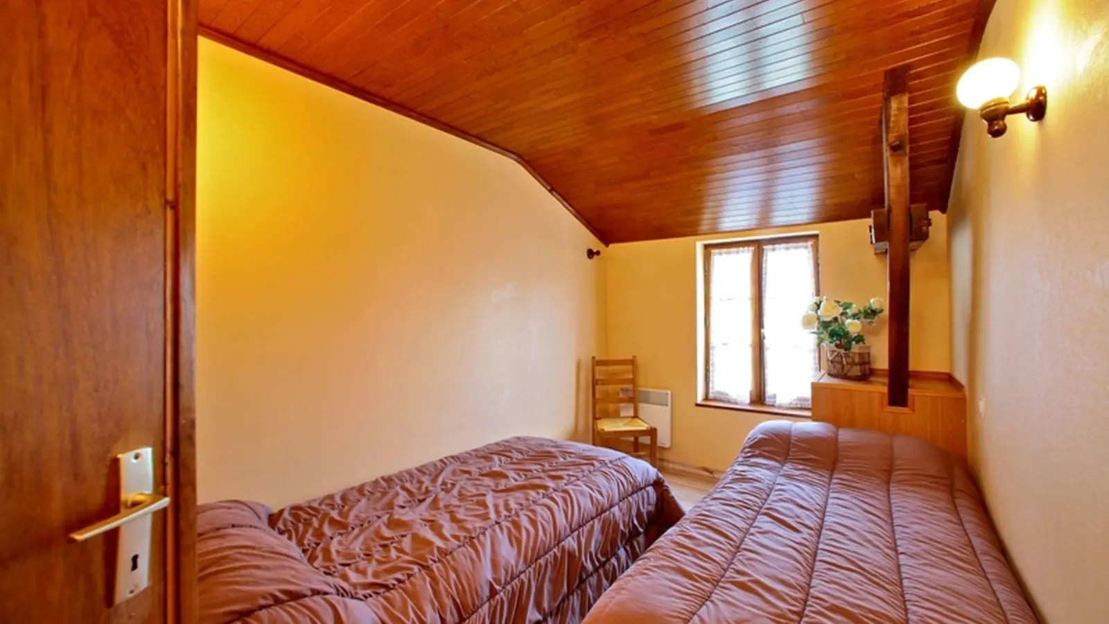 7_chambre_2 - Village de gîtes Combas