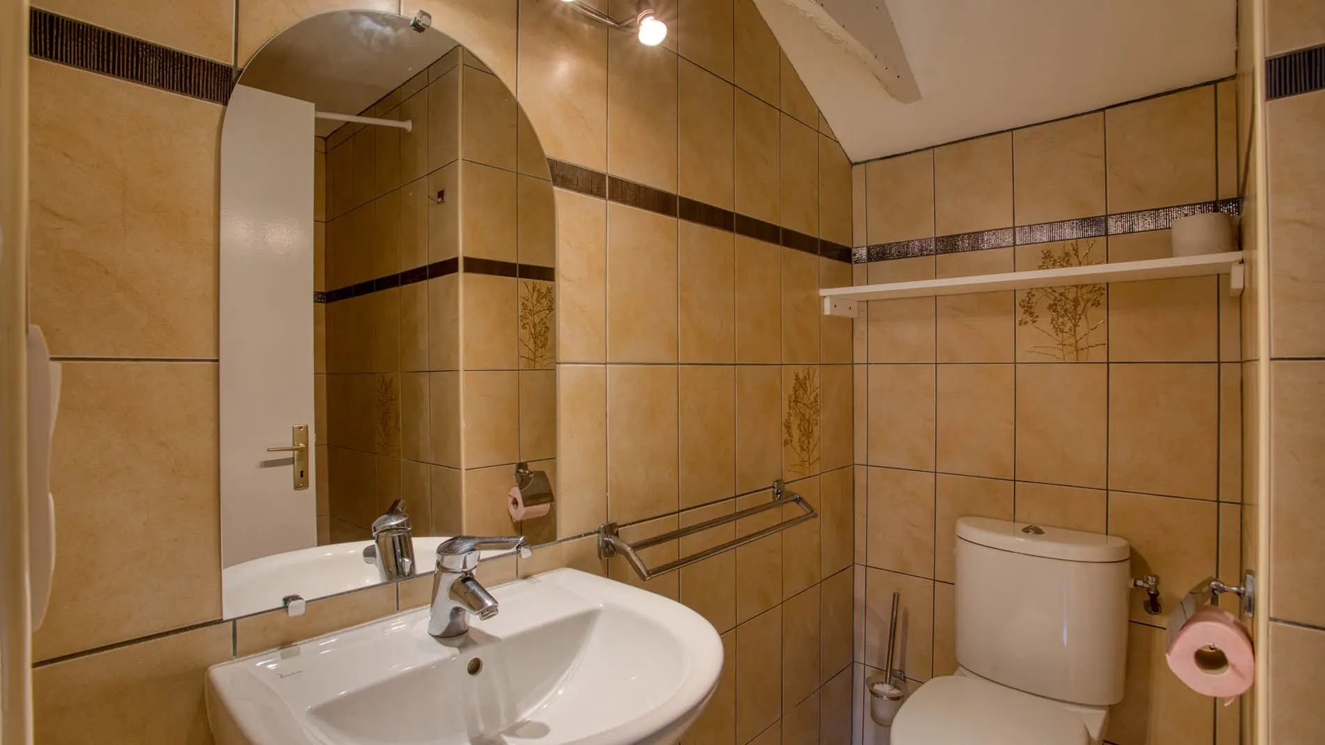 8-Berthine-Ssb2-chambre1