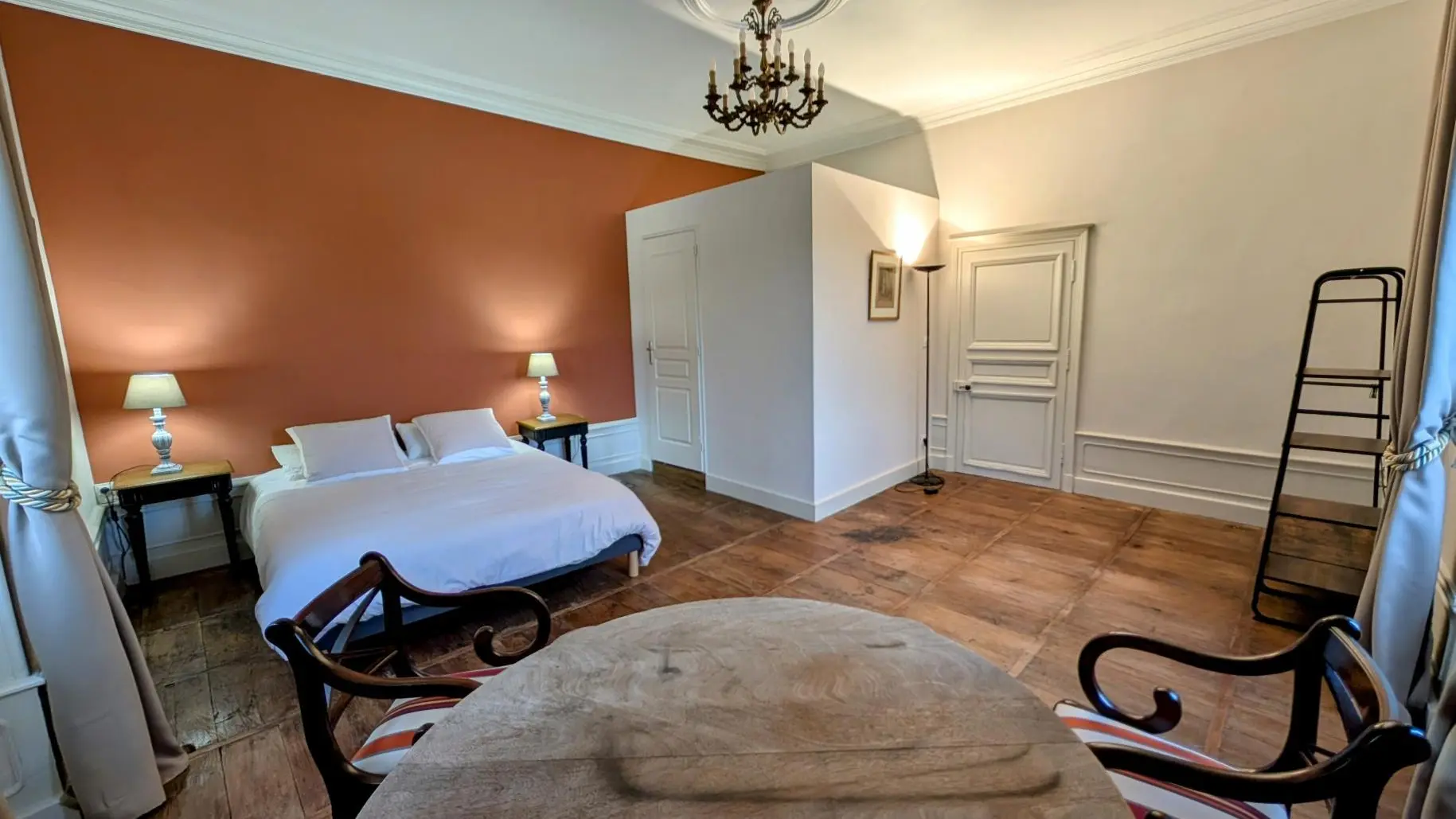 Le manoir de la Borie sur la commune de La Porcherie en Haute-Vienne - chambre 4 autre vue_23