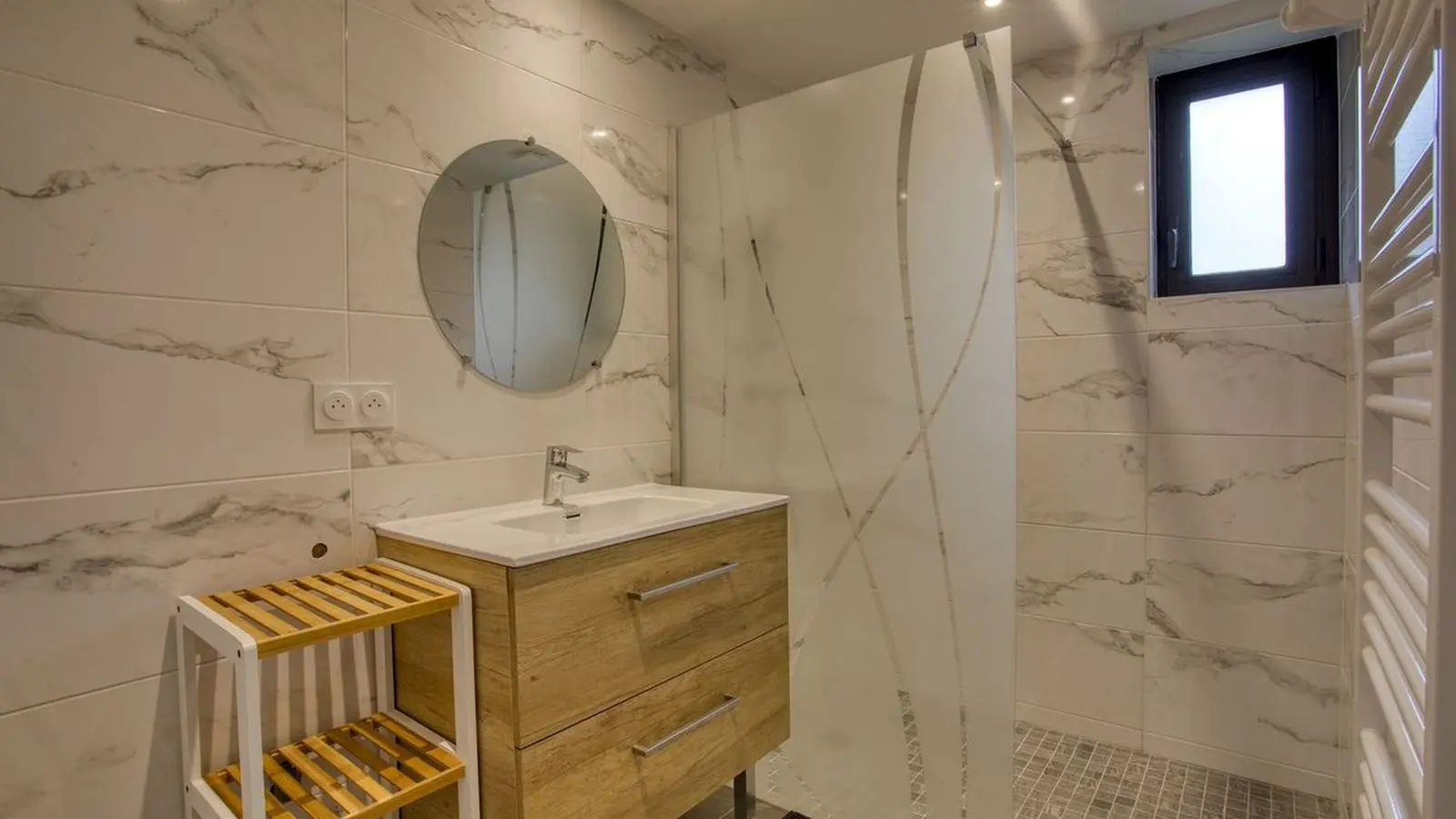 9_salle_de_bain - Village de gîtes Combas