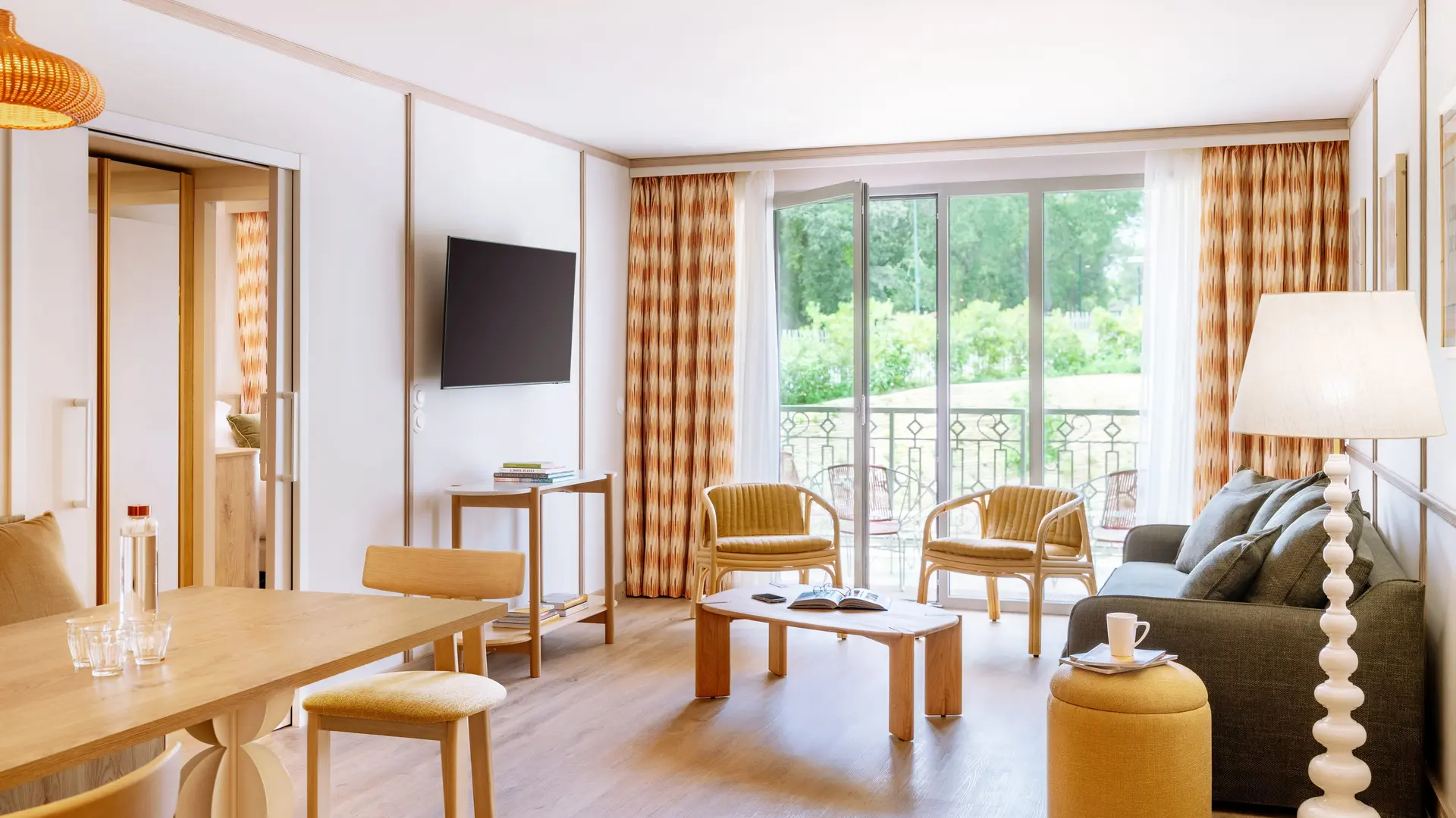 Appartement 2 chambres 1 salon - 6