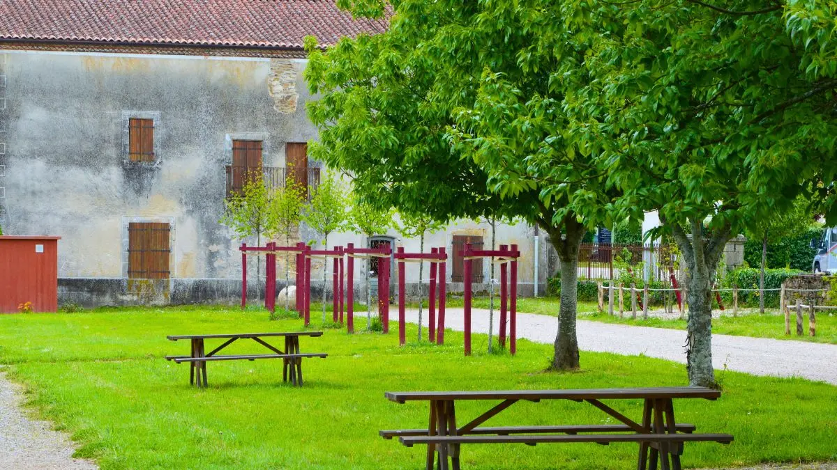 Aire de pique-nique - Parc du Vallon des Granges