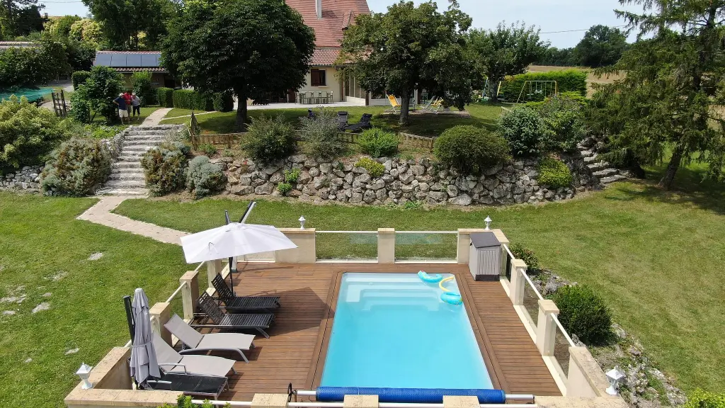 106-louraspaillou-bnb1