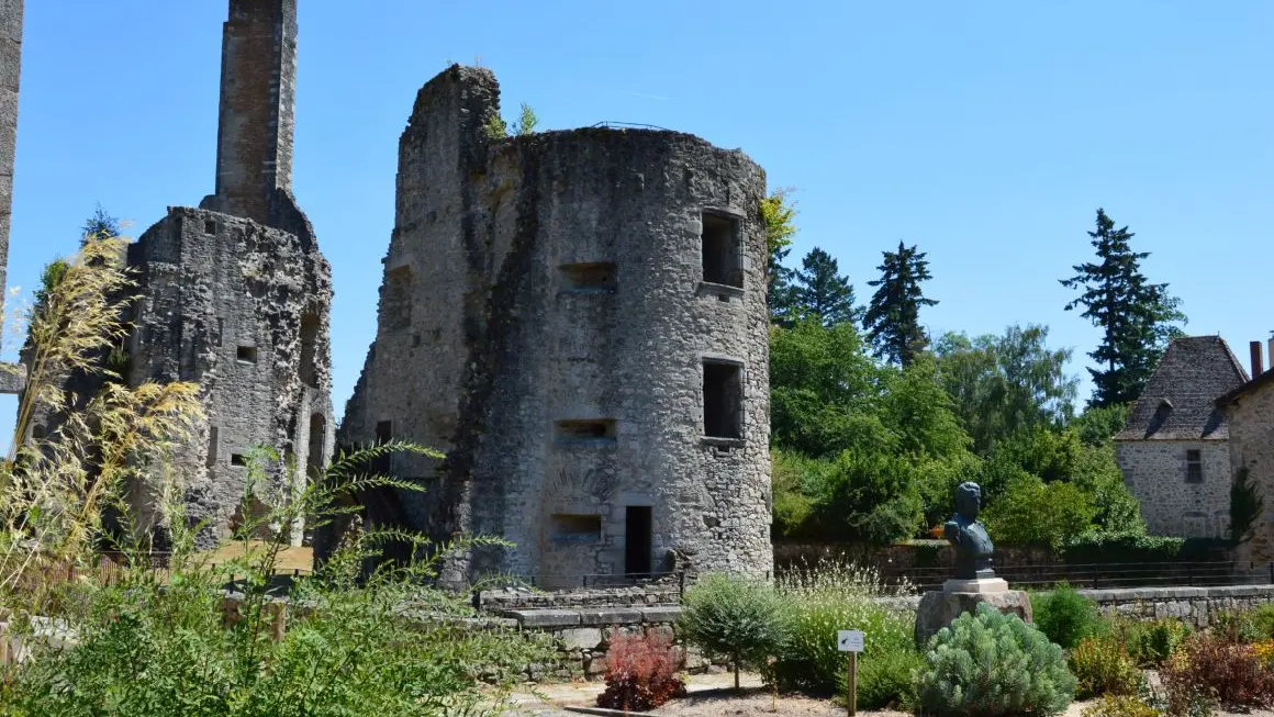 Visite-guidée-château-des-cars