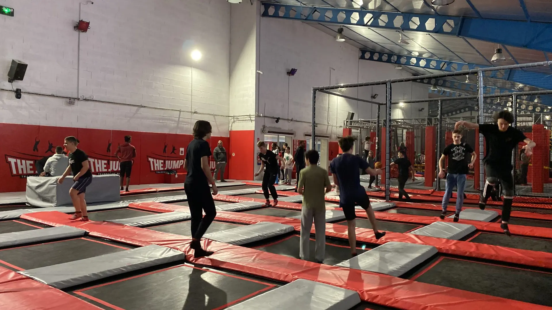 The Jump Trampoline Park_1